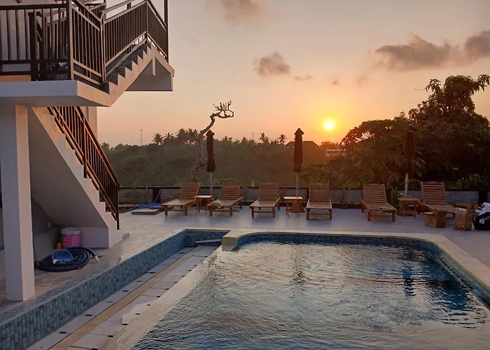 Kelingking Beauty Crown Resort *